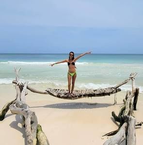 Meet your Posher, Lorena